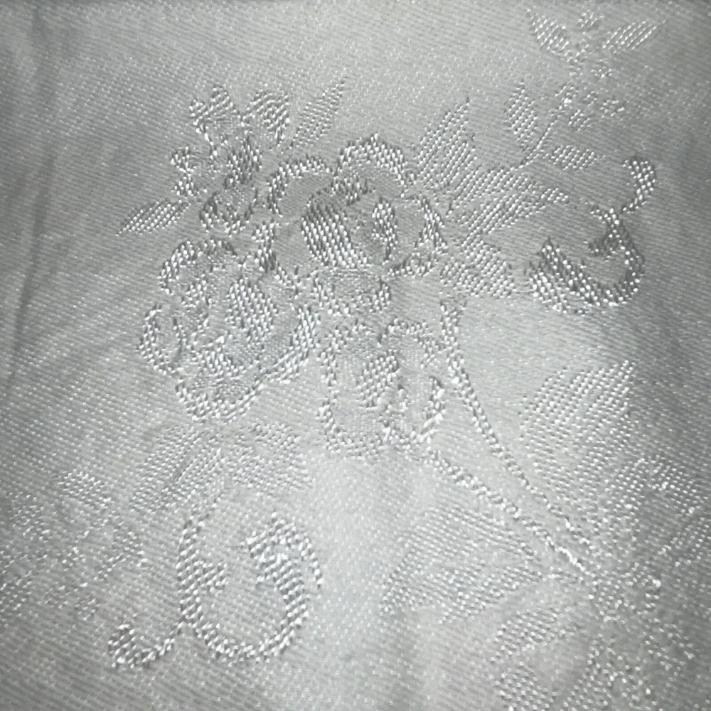 Vintage Rectangle Cream Linen Tablecloth & 6 Napkins Embroidered Scroll Design